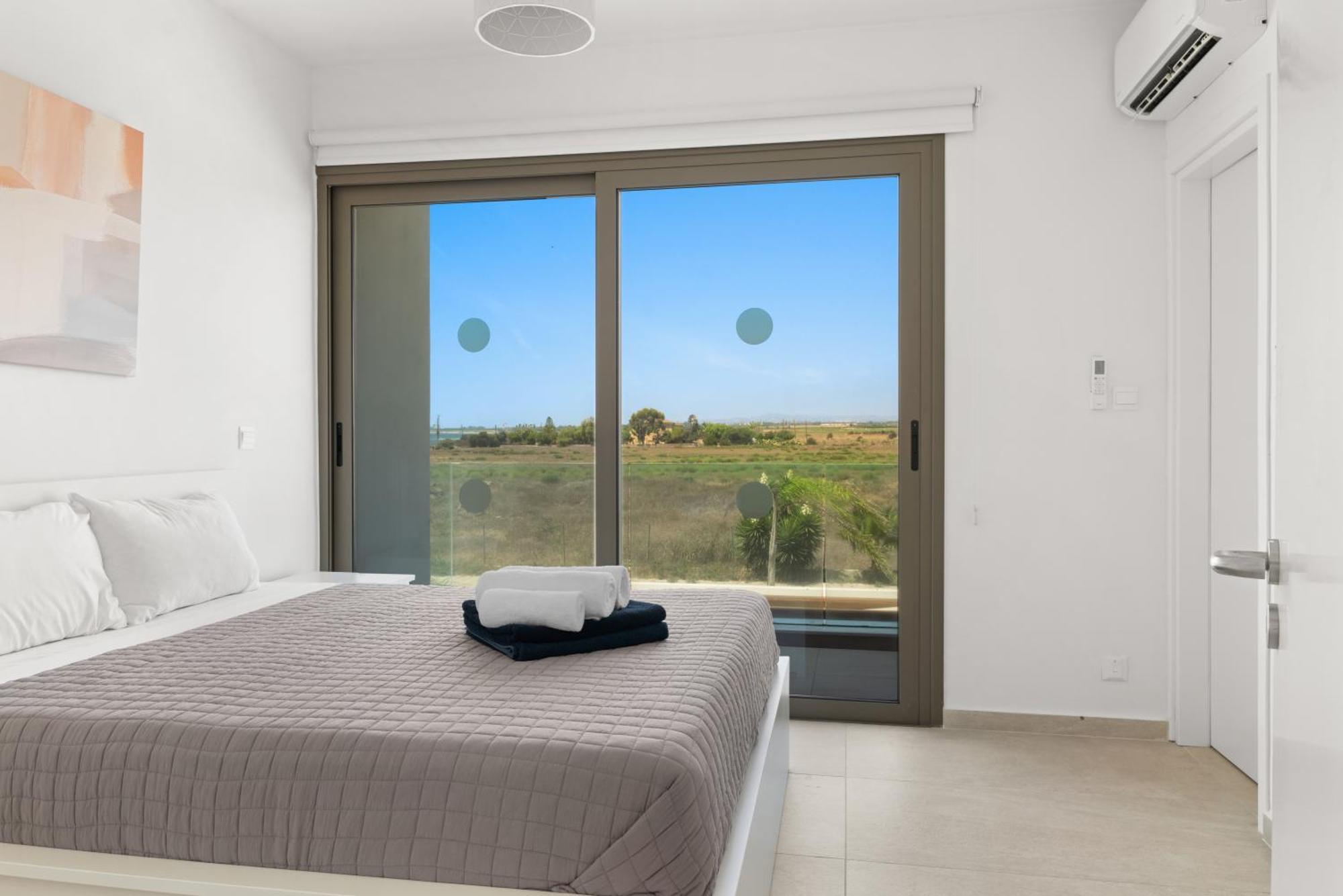 Serenity Waves Villa 17 Ларнака Екстериор снимка
